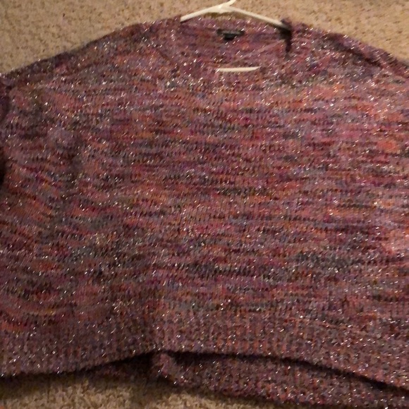 sweater - Picture 1 of 2